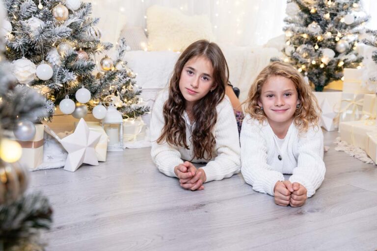 Dívky na vánočním focení v Brně v Ateliéru Půda